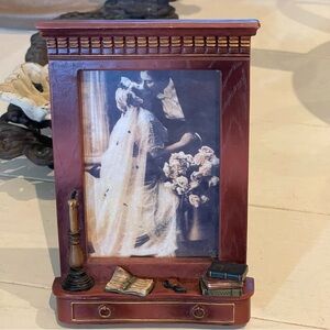 Home for All the Holidays 3D resin frame